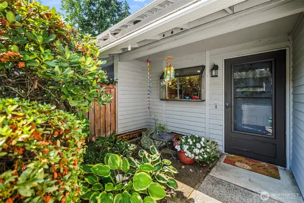 5527 Bridgeport Way W #C, University Place, WA 98467