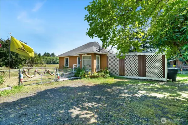 2584 State Route 105, Grayland, WA 98547