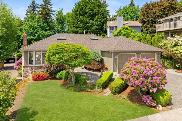 14821 104th Avenue Ne, Bothell, WA 98011