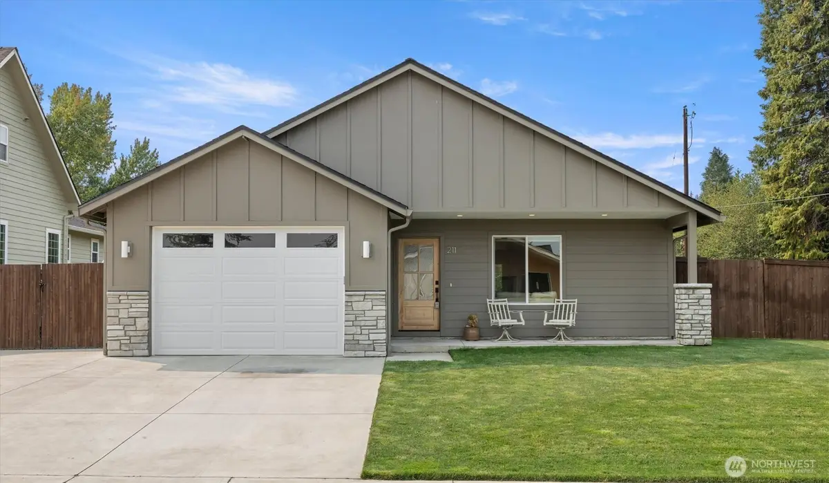 211 W Oak Street, Yacolt, WA 98675 - #1