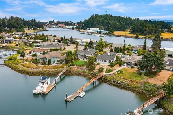 135 Lummi Drive, La Conner, WA 98257
