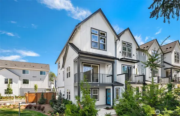 20347 90th Drive Ne #D, Bothell, WA 98011