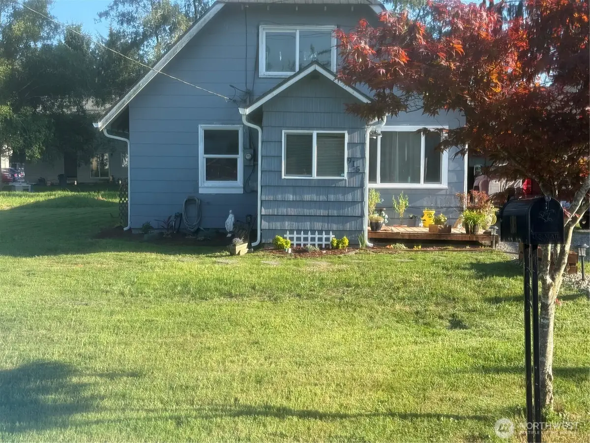 915 Thomas Street, Aberdeen, WA 98520 - #1