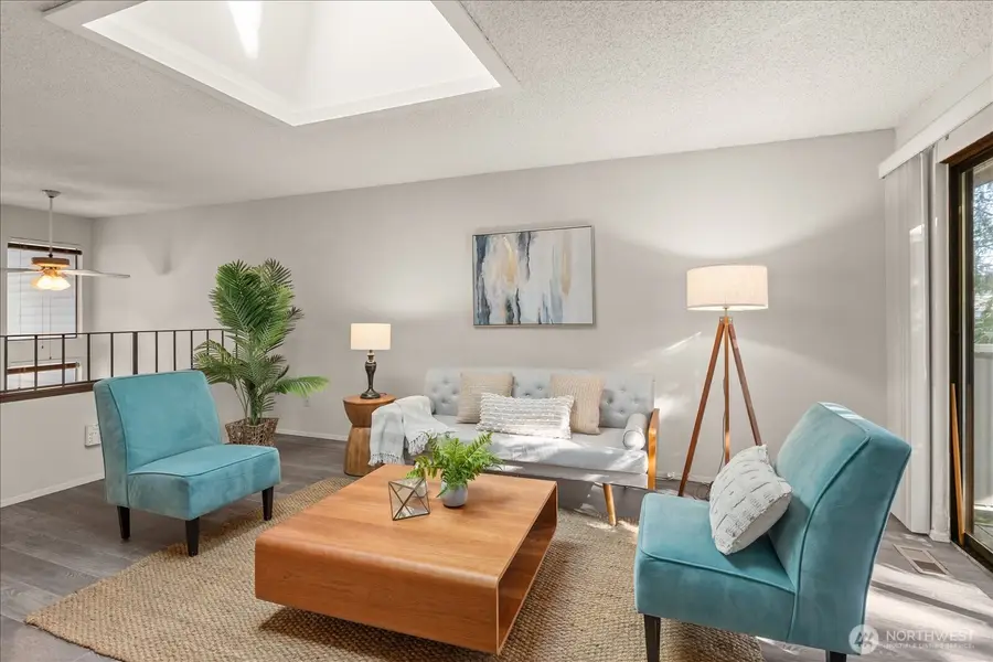 9910 NE 116th Street #202, Kirkland, WA 98034 - #3