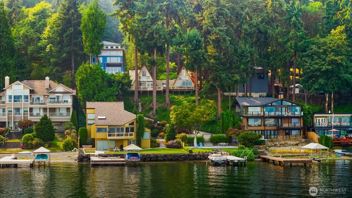 1602 W Lake Sammamish Parkway Se, Bellevue, WA 98008 - #1