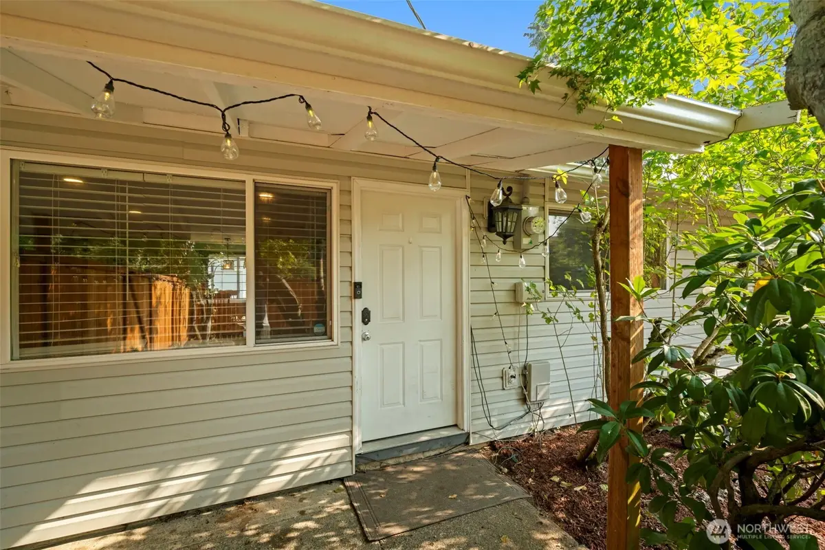 222 SW 305th Street, Federal Way, WA 98023 - #1