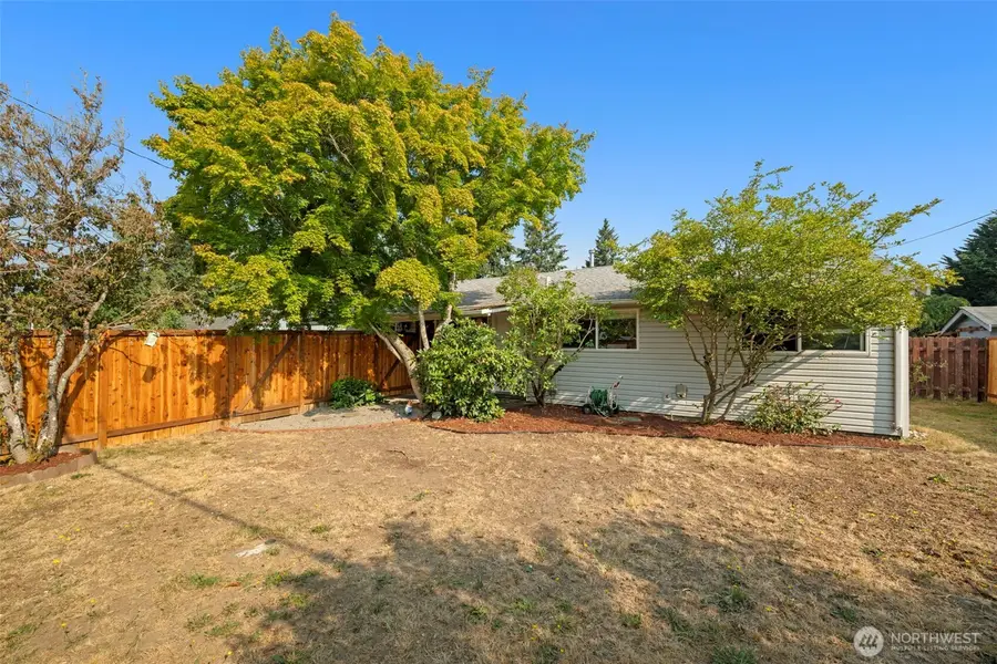 222 SW 305th Street, Federal Way, WA 98023 - #2
