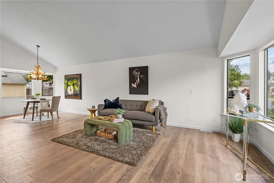 410 Warwick Street, Enumclaw, WA 98022 - #2