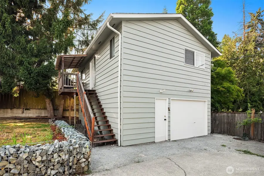 21516 52nd Avenue W, Mountlake Terrace, WA 98043 - #2