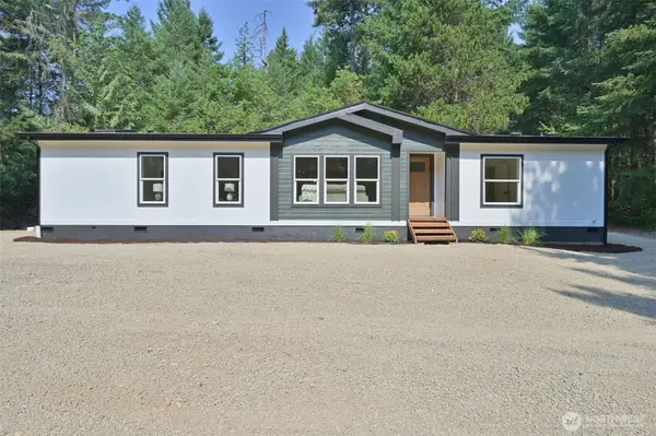 5189 SW Paradise Lane, Port Orchard, WA 98367