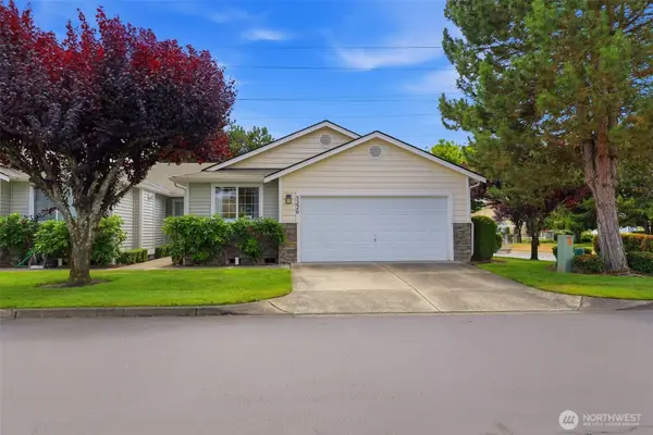 5220 77th Street W #8, Lakewood, WA 98499