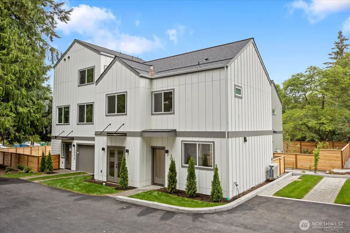 10326 Ashworth Avenue N, Seattle, WA 98133 - #1
