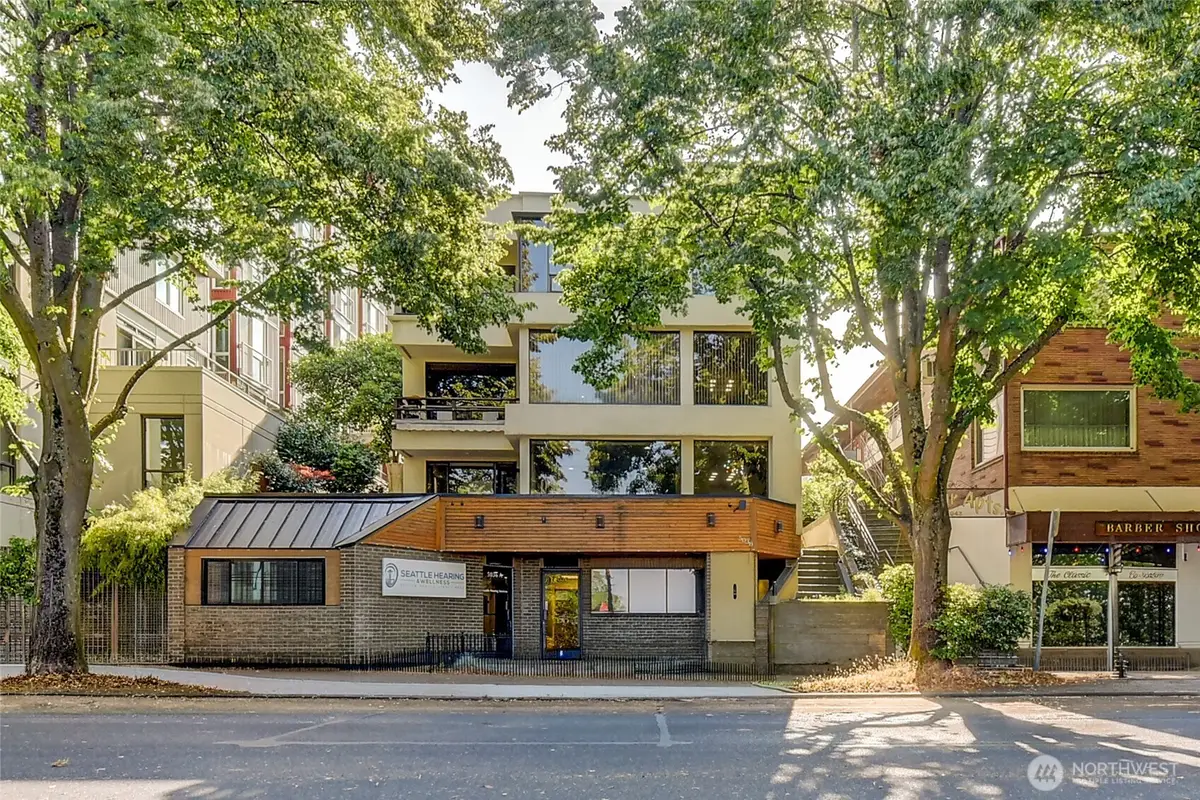 5038 California Avenue Sw #1, Seattle, WA 98136 - #1