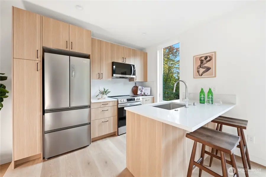 4907 SW Canada Drive, Seattle, WA 98136 - #3