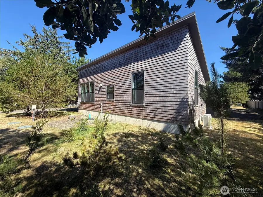 813 Salmonbery Beach, Grayland, WA 98547 - #2