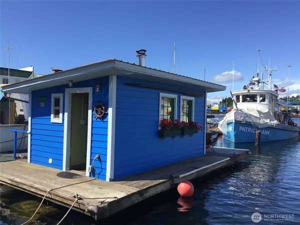 624 W Ewing Street, Seattle, WA 98119