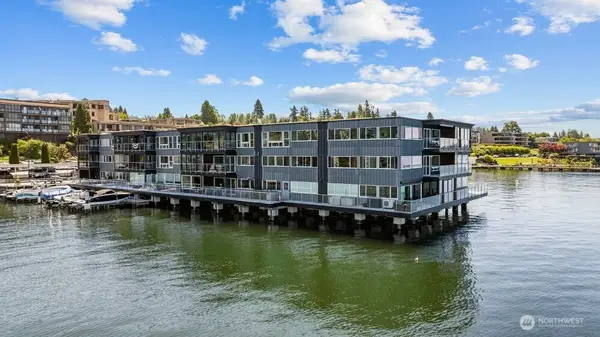 515 Lake Street S #205, Kirkland, WA 98033