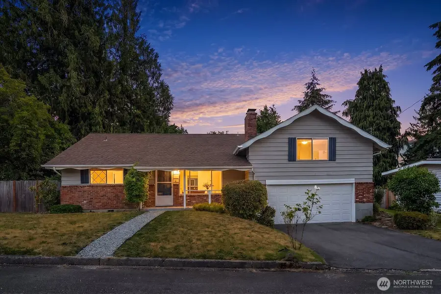 4504 S 163rd Place, Tukwila, WA 98188 - #3