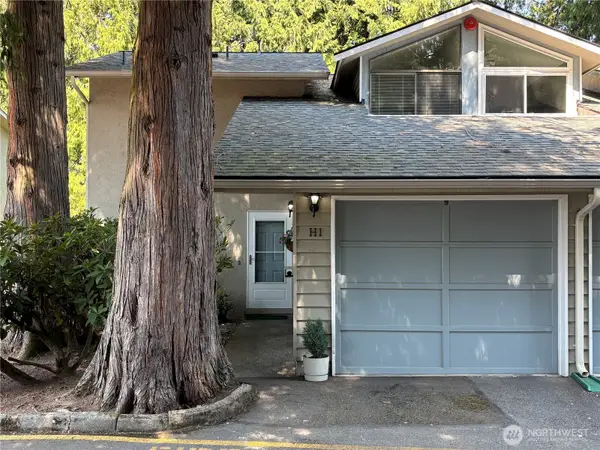 19219 40th Avenue W #H-1, Lynnwood, WA 98036