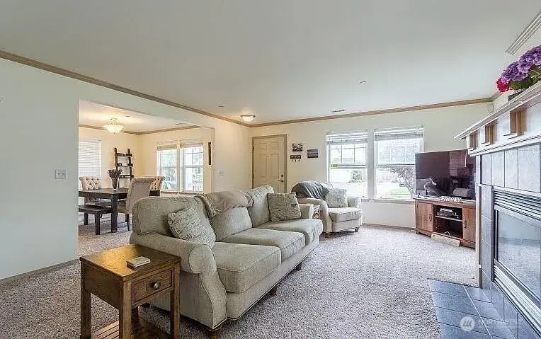 2831 Martin St, Dupont, WA 98327 - #3