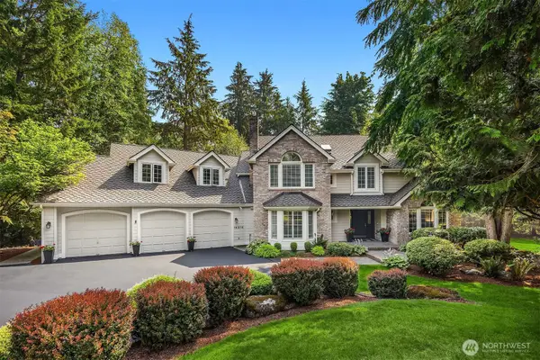 14214 216th Avenue Ne, Woodinville, WA 98077