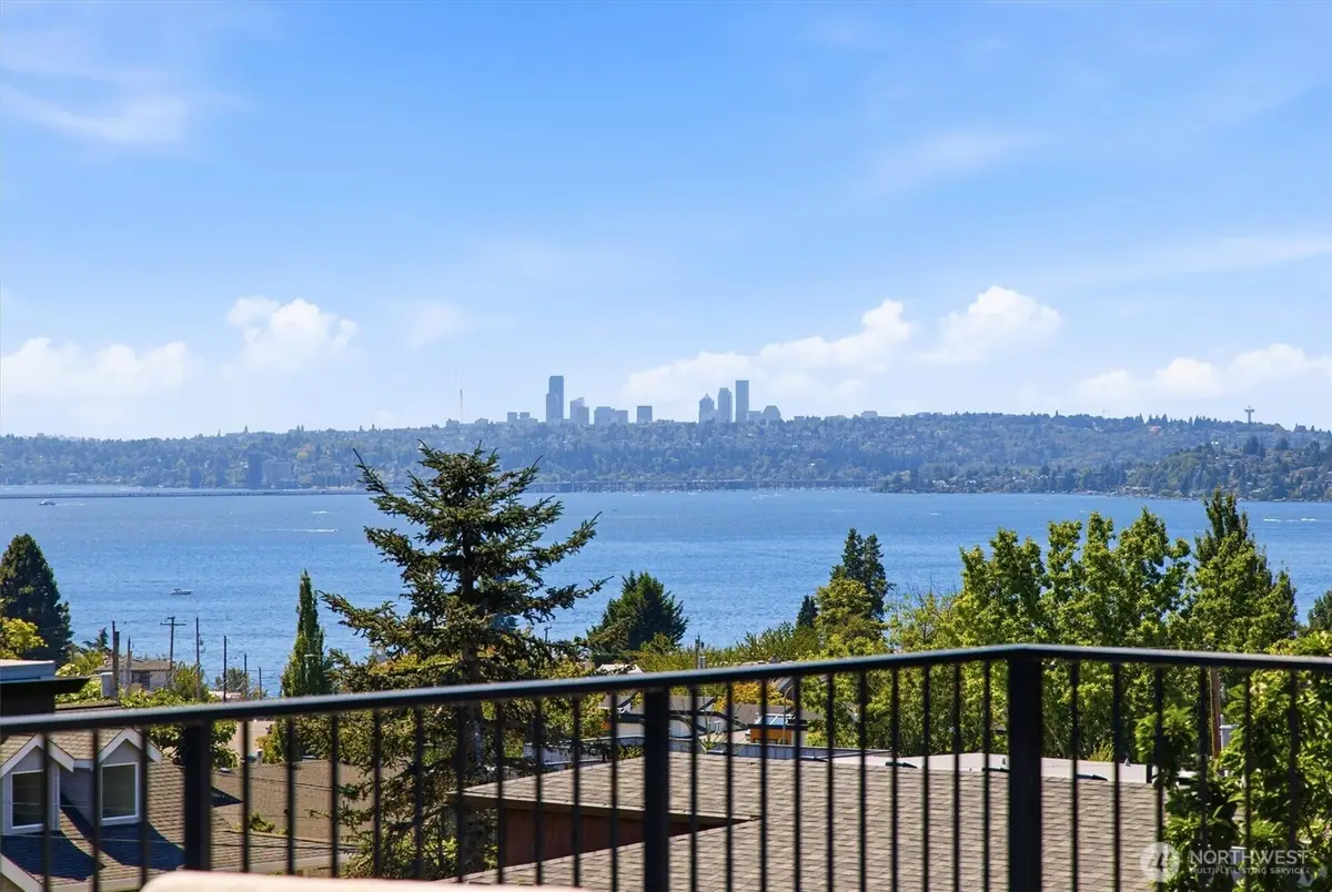 120 15th Avenue, Kirkland, WA 98033 - #1