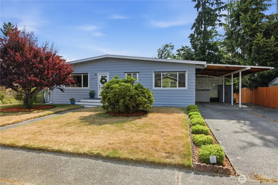 16418 125th Avenue Se, Renton, WA 98058 - #3