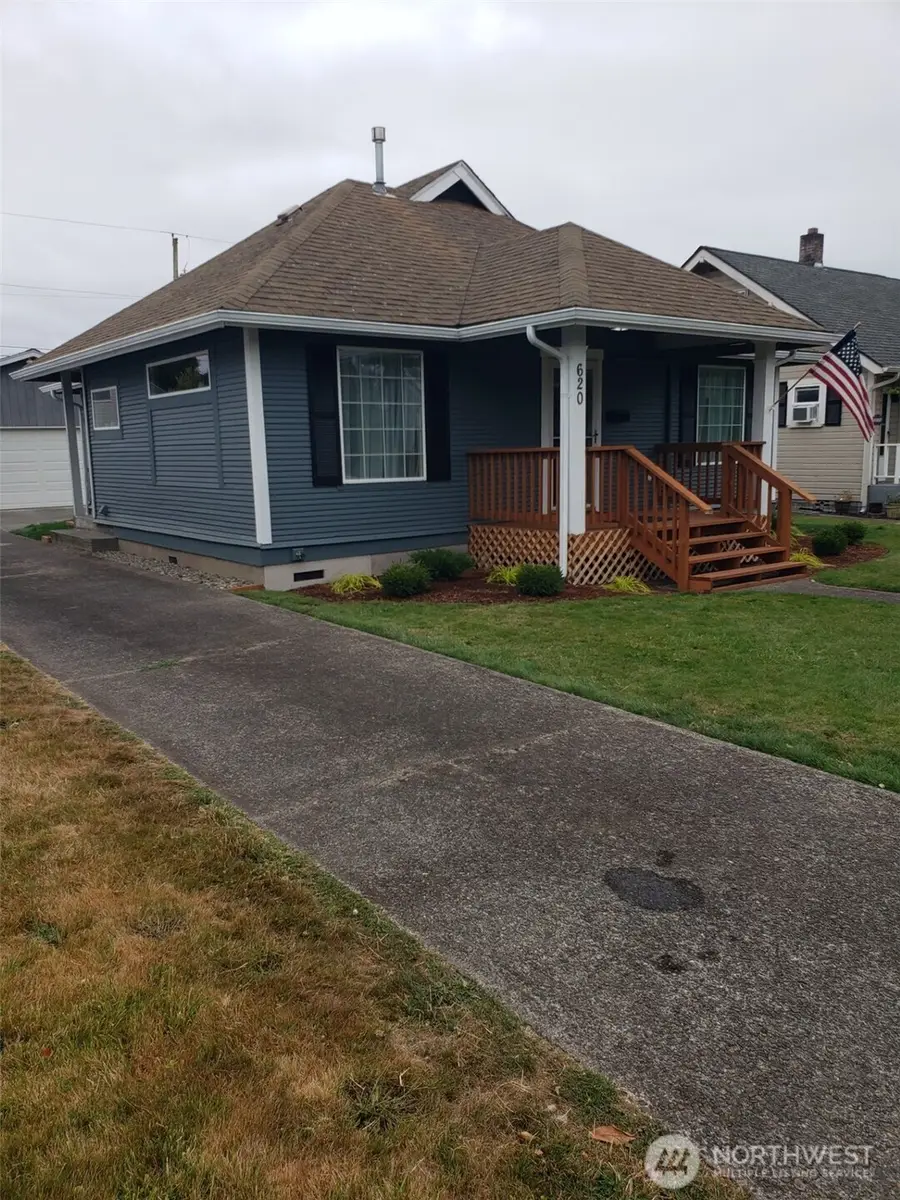 620 20th Avenue, Longview, WA 98632 - #2