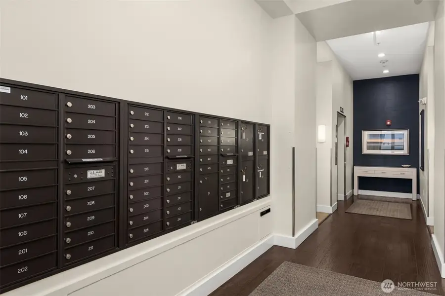 6801 Greenwood Avenue N #304, Seattle, WA 98103 - #3
