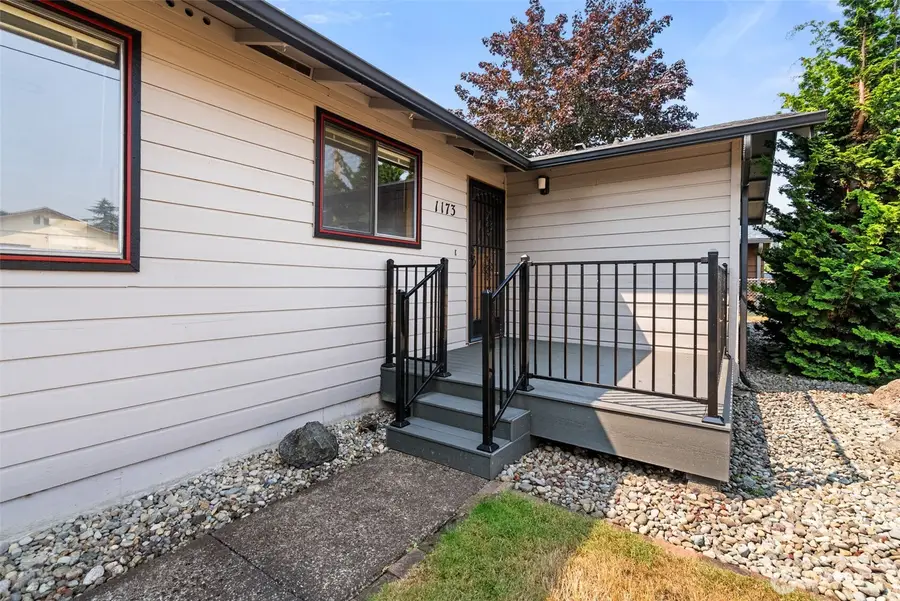 1173 Park Ave, Tenino, WA 98589 - #3
