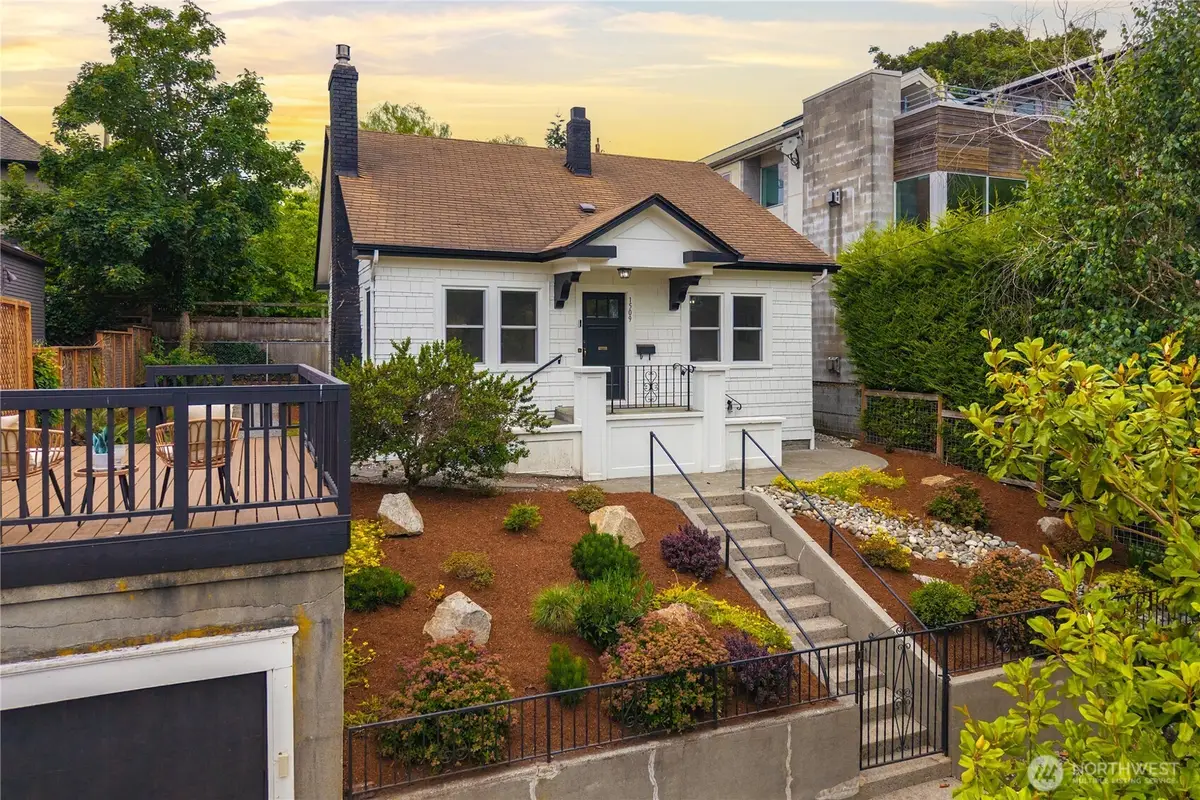 1509 4th Avenue W, Seattle, WA 98119 - #1