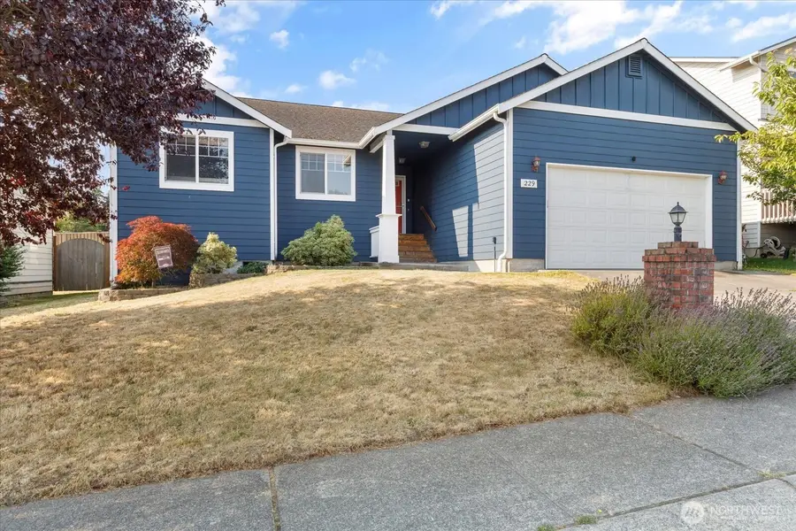 229 NW Cherry Hill Loop, Oak Harbor, WA 98277 - #2