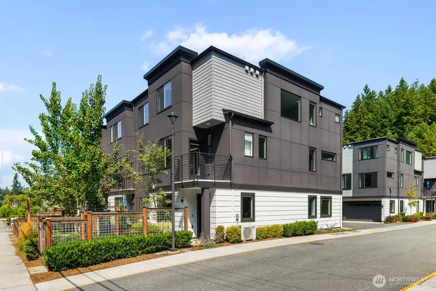 18715 76th Avenue W, Lynnwood, WA 98037 - #2