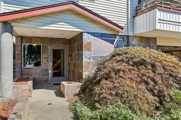 1124 N 92nd Street #104, Seattle, WA 98103