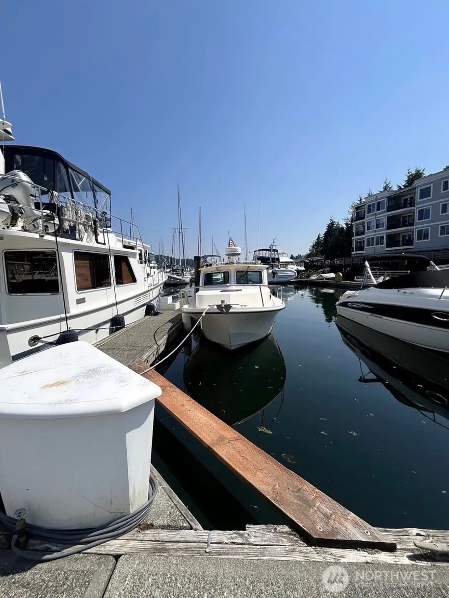 3901 Harborview Drive #B25, Gig Harbor, WA 98332 - #2