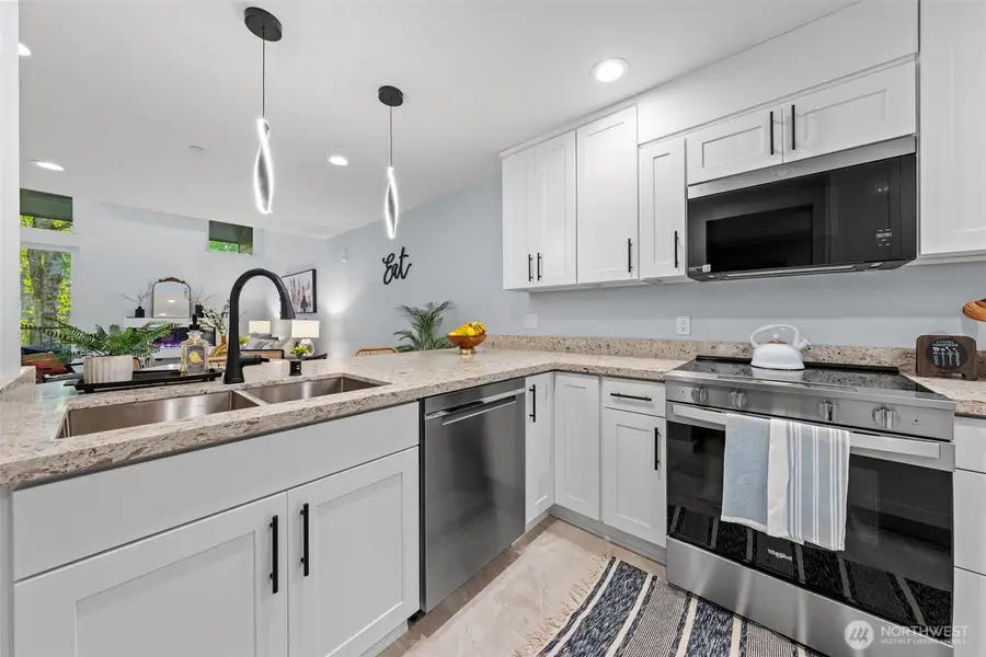 6439 NE 139th Avenue #30, Redmond, WA 98052 - #3