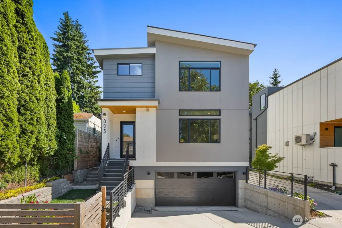 825 NE 105th Street, Seattle, WA 98125 - #1