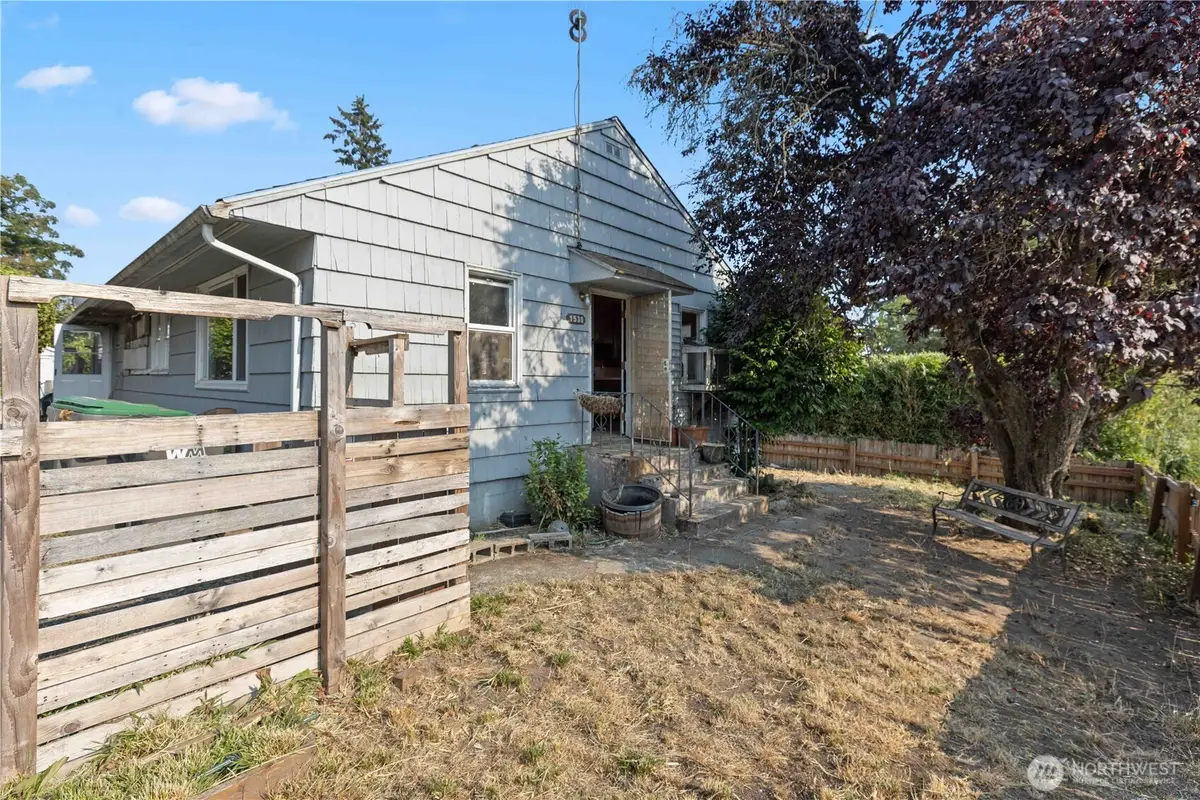 1530 N Wycoff Avenue, Bremerton, WA 98312 - #1