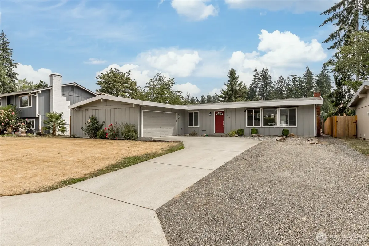 31824 109th Avenue Se, Auburn, WA 98092 - #1