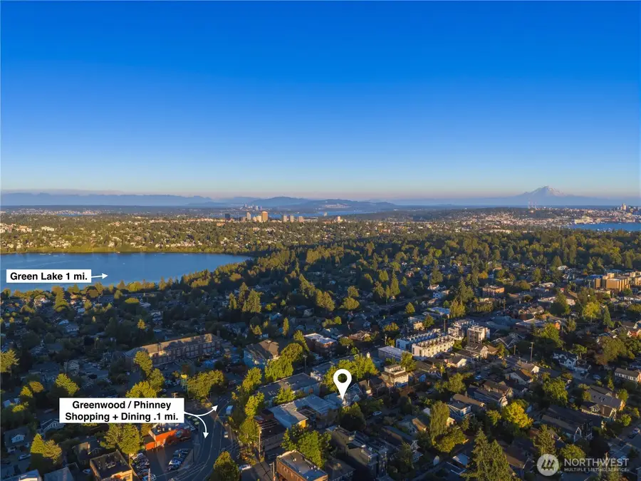 6542 Greenwood Avenue N, Seattle, WA 98103 - #3