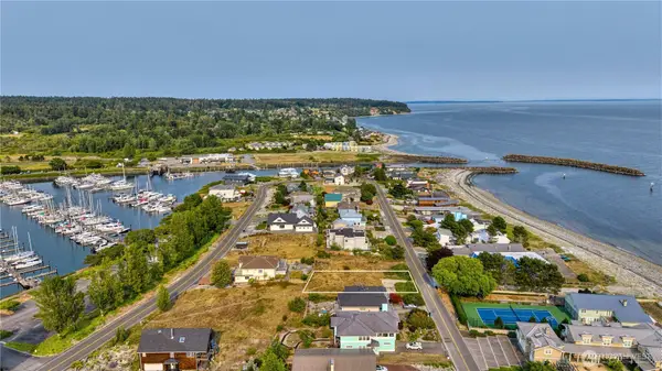 1598 Edwards Drive #27, Point Roberts, WA 98281