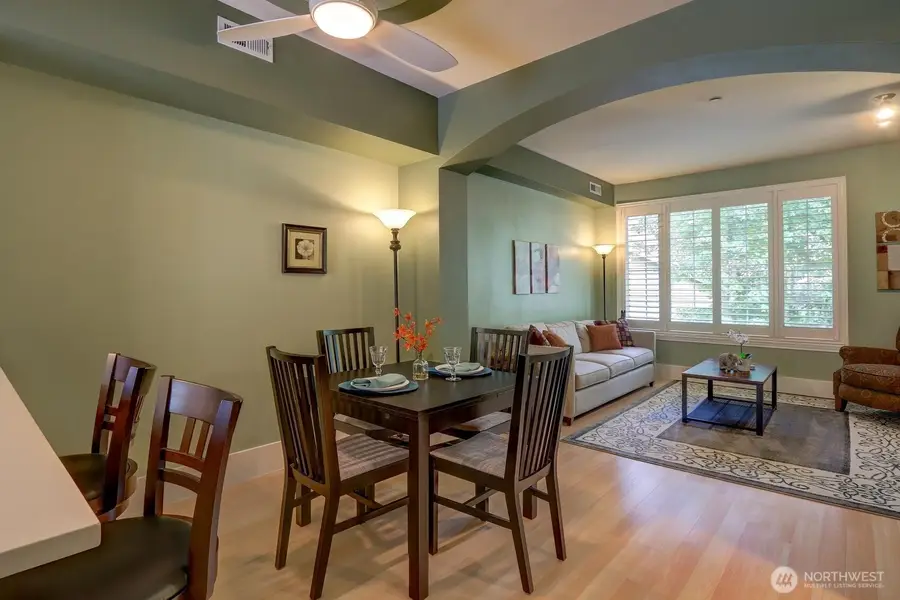 18268 NE 97th #104, Redmond, WA 98052 - #3