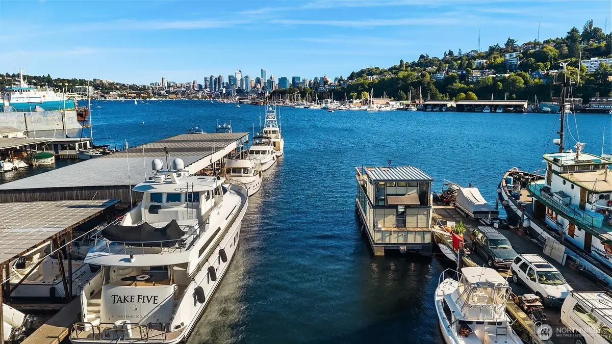1301 N Northlake Way, Seattle, WA 98103 - #1