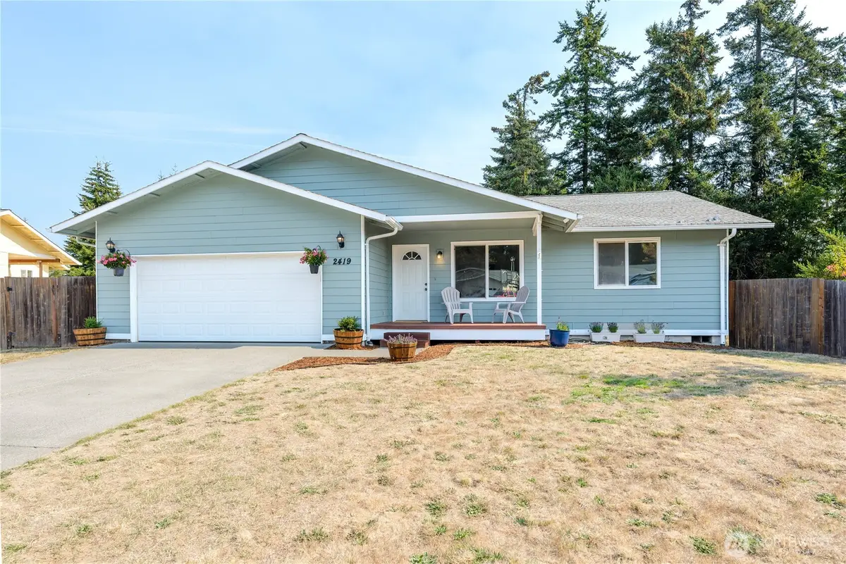 2419 Arbutus Ln, Port Angeles, WA 98363 - #1