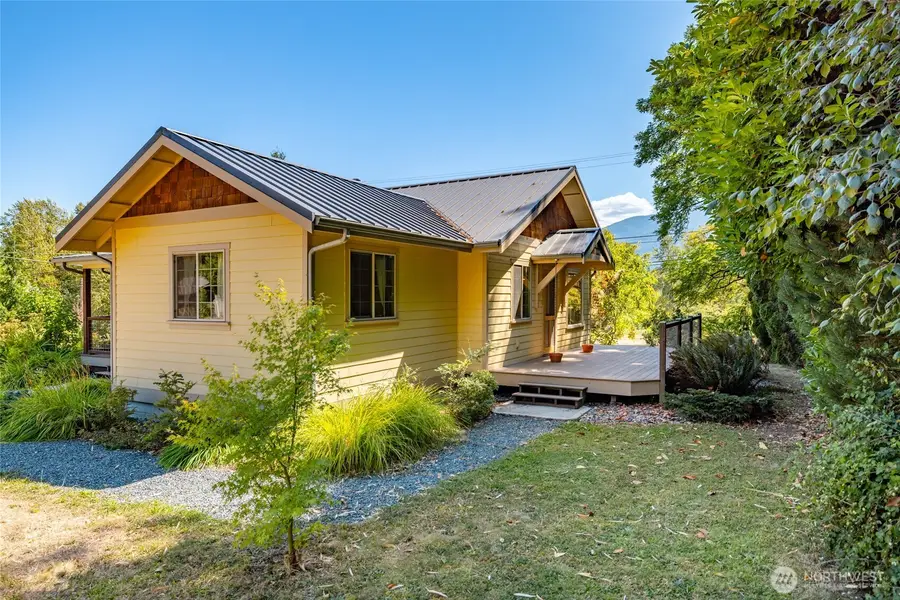 45501 Main Street, Concrete, WA 98237 - #3