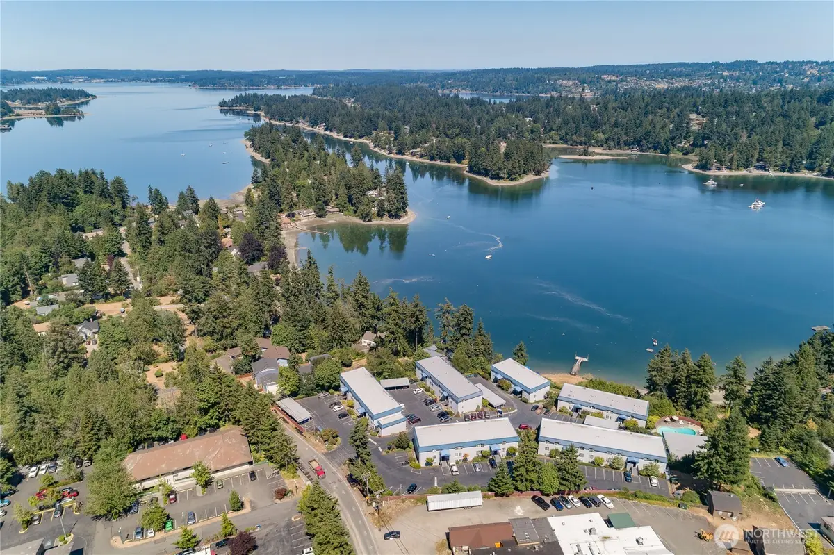924 Shorewood Drive #C28, Bremerton, WA 98312 - #1