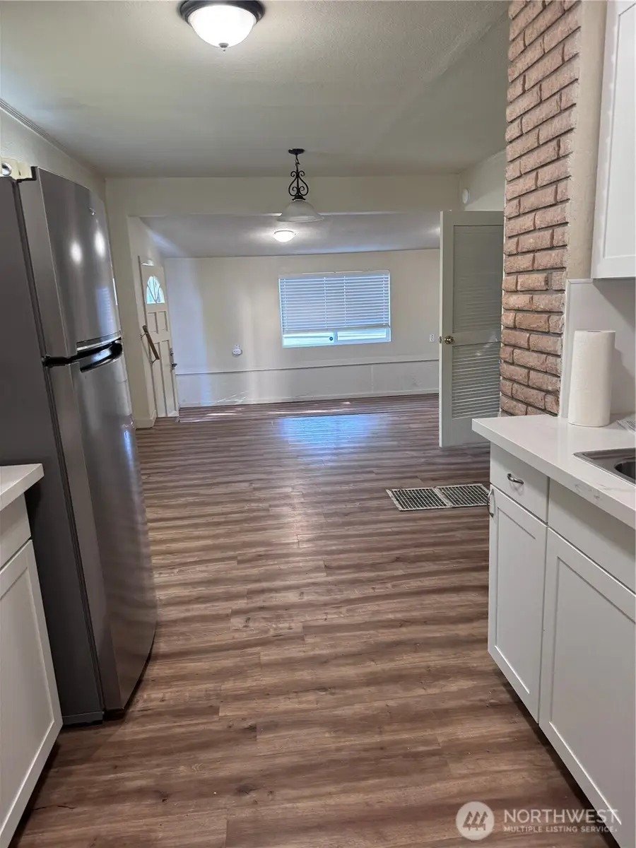 2533 E 3rd Street, Port Orchard, WA 98366 - #3