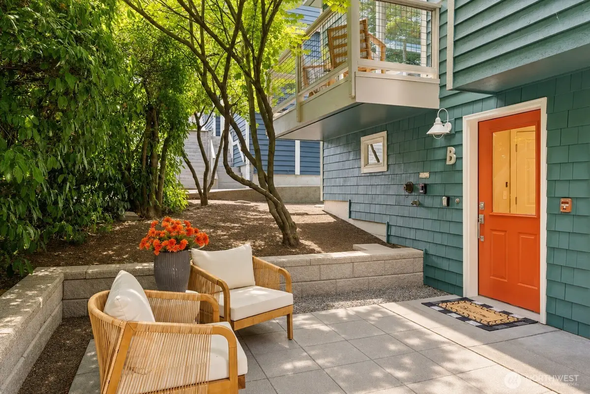3648 Francis Avenue N #B, Seattle, WA 98103 - #1