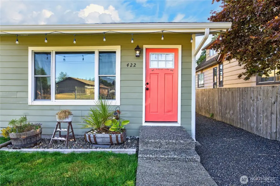 422 E Scott Street, Aberdeen, WA 98520 - #2
