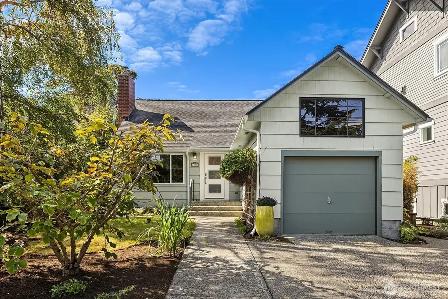 3435 61st Avenue Sw, Seattle, WA 98116 - #3